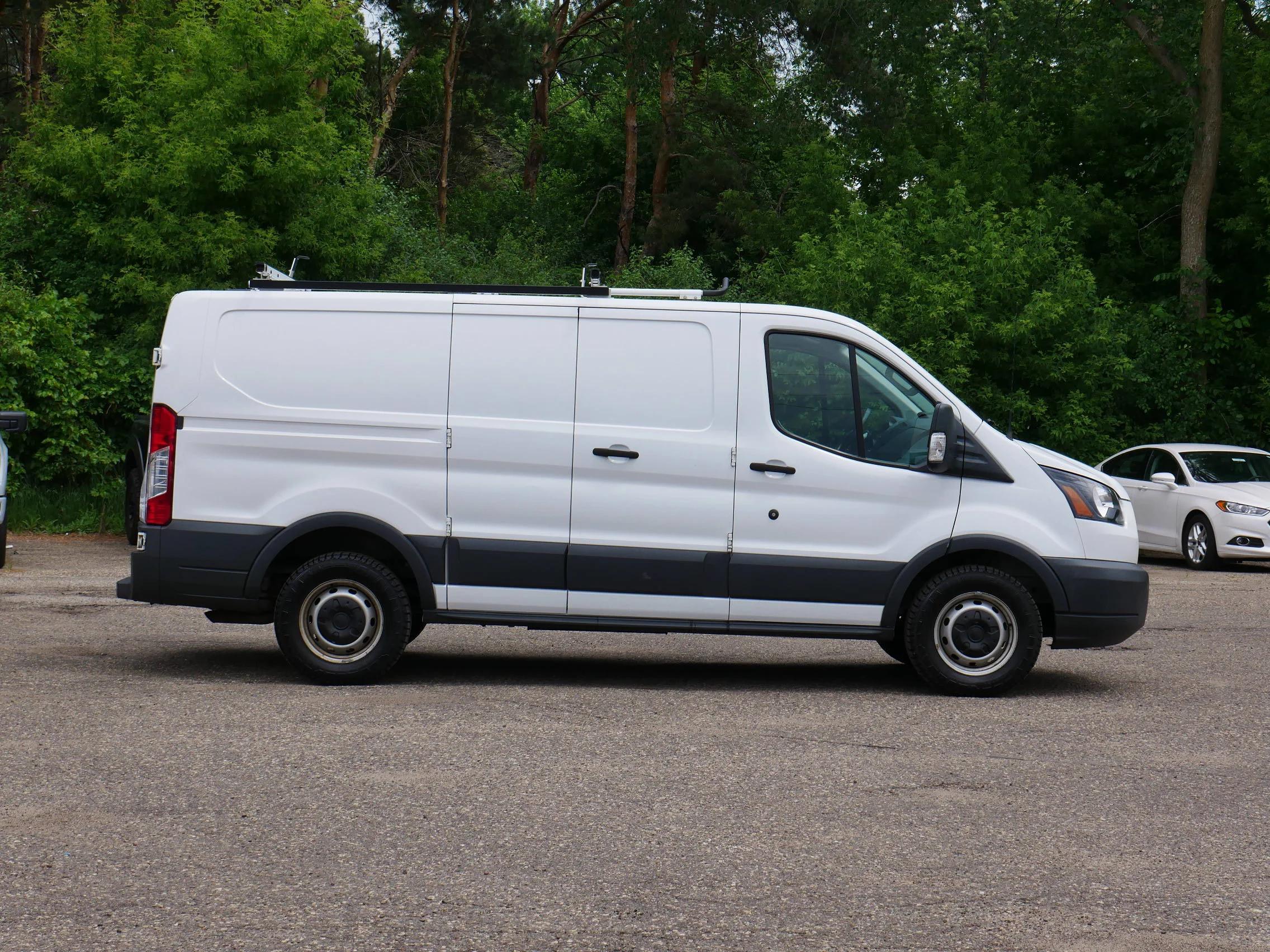 ford transit van 2018 1FTYE1ZM9JKB54941 image ford transit van 2018 1FTYE1ZM9JKB54941 image